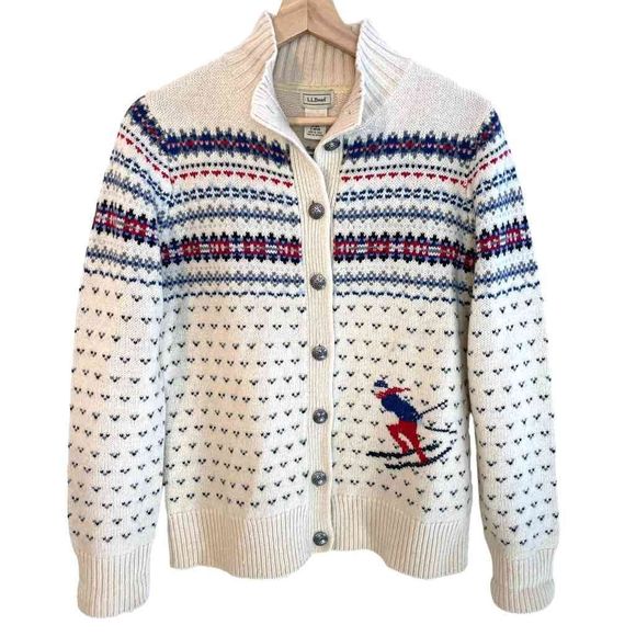 L.L. Bean Sweaters - L.L.Bean 100% Lambswool Sweater